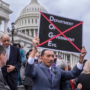 Trump’s workforce purge batters DC’s job market and leads to rise in homes for sale, report finds