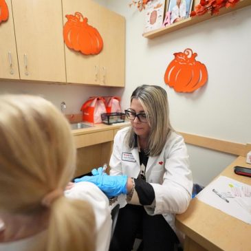 How to get a COVID-19 shot and ensure it’s covered by your insurance