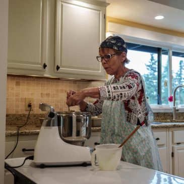 When food banks need bread, a network of 900 home bakers answers the call