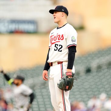 Twins cough up lead in ninth in loss to White Sox