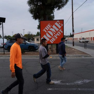 Home Depot stores, long a hub for day laborers, now draw immigration agents out on raids