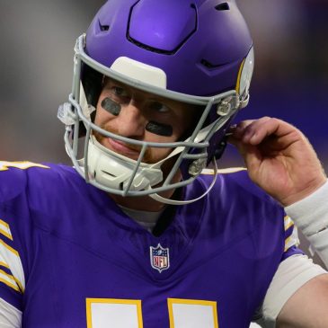 Why veteran Carson Wentz might be the perfect QB for the Vikings right now