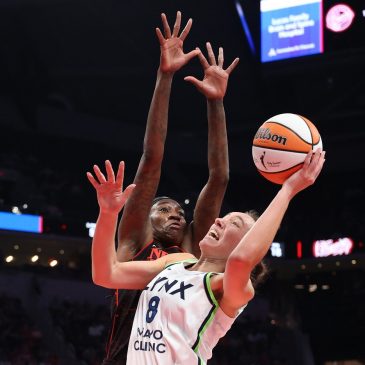 Top-seed Lynx stumble in playoff tune-up in Indiana