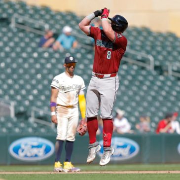 Twins threaten late but fall to Diamondbacks