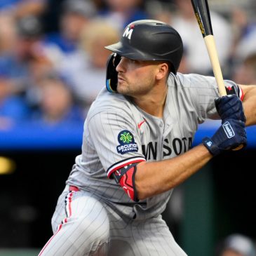 Matt Wallner lands on injured list, most likely ending his season