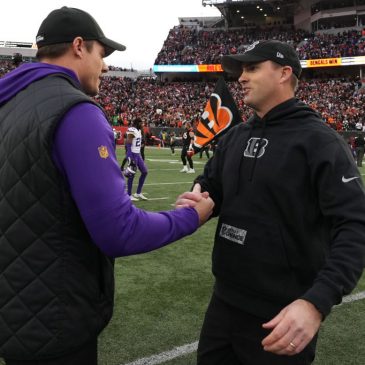 Vikings vs. Bengals picks: Carson Wentz or Jake Browning?