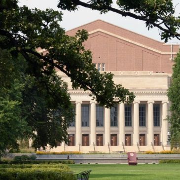 UMN service workers poised to begin striking over labor contract