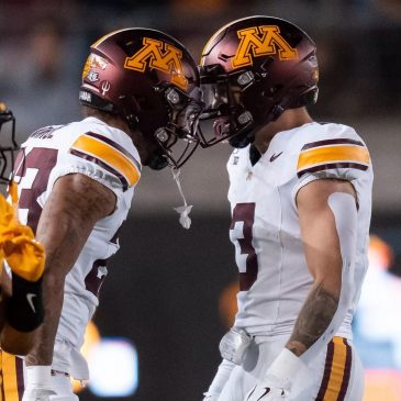 Gophers football: Koi Perich must ‘swallow the pill of adversity’