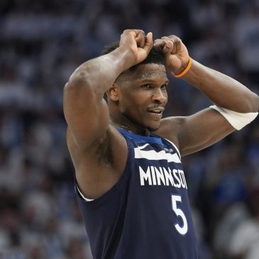 Anthony Edwards questionable for Timberwolves season opener