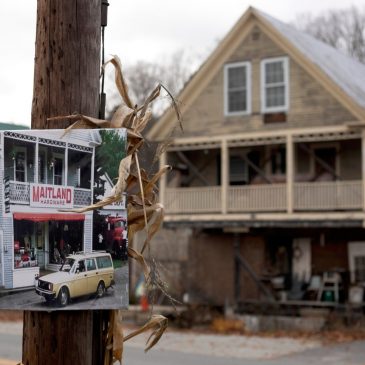 Vermont town draws ‘Beetlejuice’ fans to iconic horror movie site