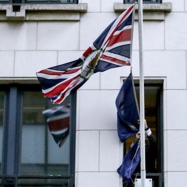 Leader of UK Conservatives vows to deport 150,000 people a year