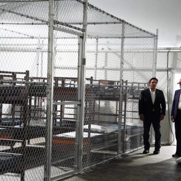 Feds reimburse Florida $608 million for Everglades detention center costs