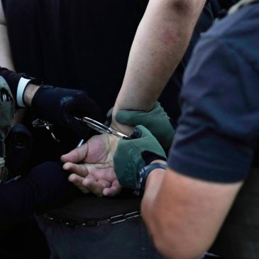 Lawsuit filed against immigration authorities after U.S. citizen’s arrests in raids