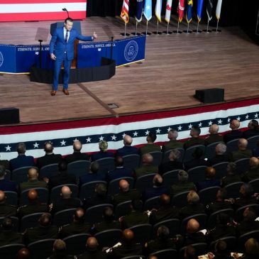 W.J. Hennigan: Hundreds of officers, 2 long hours of political theater