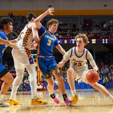 Cretin-Derham Hall guard Ty Schlagel commits to Nebraska