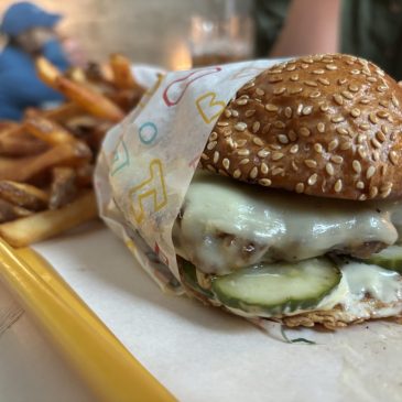 Best Burgers 2025: 14 neighborhood spots for a crave-worthy burger