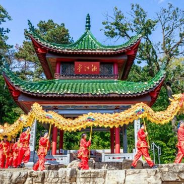 Festival at St. Paul’s Lake Phalen celebrates Chinese harvest moon holiday