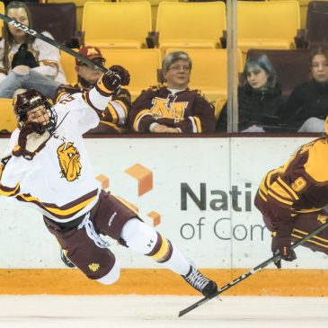 Gopher women finish off sweep at Minnesota-Duluth