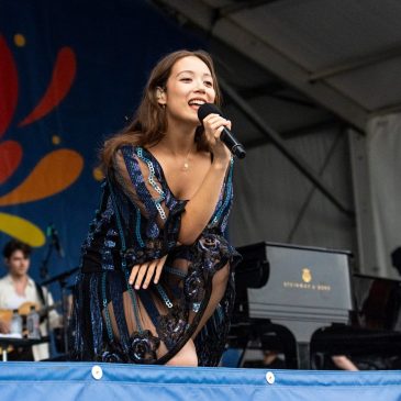 Concert review: Laufey delivers magical, jazzy pop at Target Center