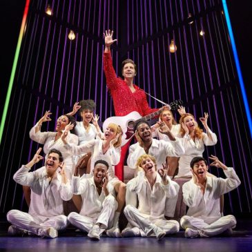 Review: ‘A Beautiful Noise’ paints a dark picture of superstar Neil Diamond