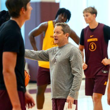 Gophers men basketball welcomes North Dakota schools for exhibitions