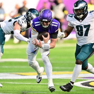 Carson Wentz hates Thursday Night Football. Here’s how Vikings handled the short week