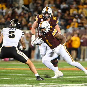 Koi Perich’s pick-six aids Gophers comeback win over Purdue
