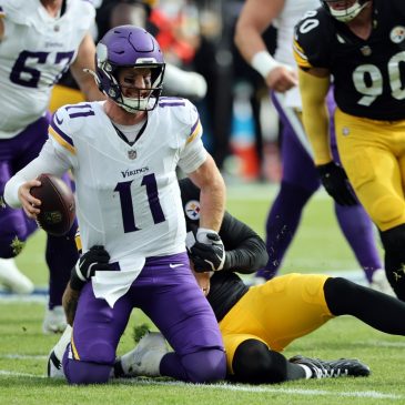 Vikings picks: Our staff thinks the Vikings will get off the floor Sunday