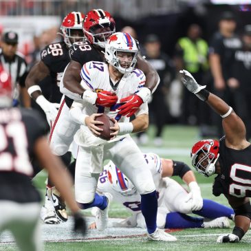 The Loop Fantasy Football Report Week 7: Bye week brings acute QB shortage