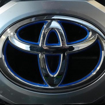 Toyota recalls nearly 400,000 Tundras and Sequoias due to malfunctioning rearview camera