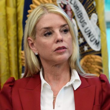Feds: St. Paul man put $45K hit on Pam Bondi in TikTok post