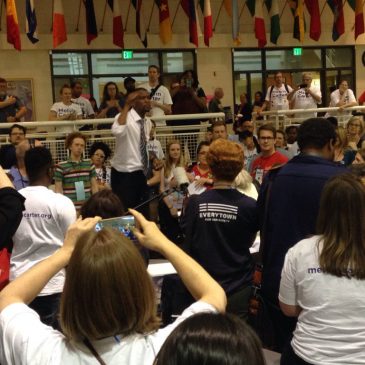 How did the St. Paul DFL, which is on hiatus, back two ballot questions?