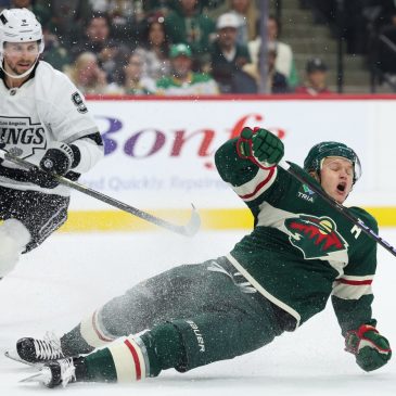 Wild squander 3-goal lead before beating Kings in shootout