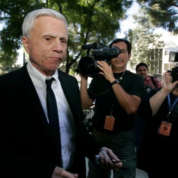 Today in History: November 18, Robert Blake ordered to pay $30 million in wife’s slaying