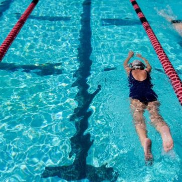 Girls state swimming: Como Park’s Aleia Lueck has top 50 free prelim