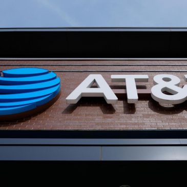 AT&T reached a $177M data breach settlement. What consumers should know about claiming their money