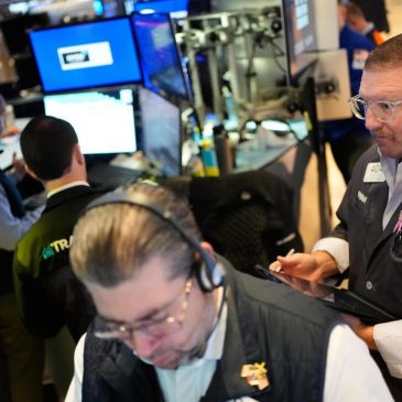 Losses for Big Tech pull Wall Street lower