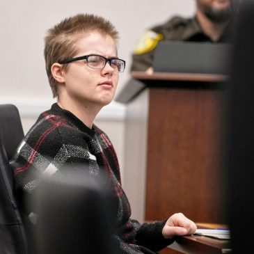 Wisconsin seeks to block conditional release of woman involved in Slender Man stabbing after escape from group home