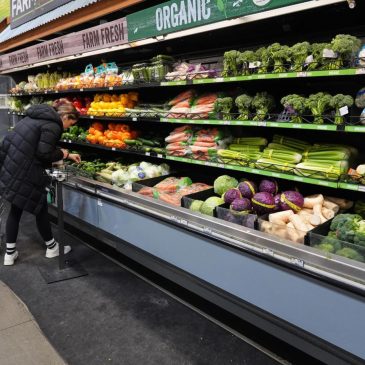 States scramble to send full SNAP food benefits to millions of people after government shutdown ends