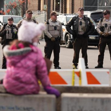 Judge’s blistering opinion details use of force in Chicago-area immigration crackdown