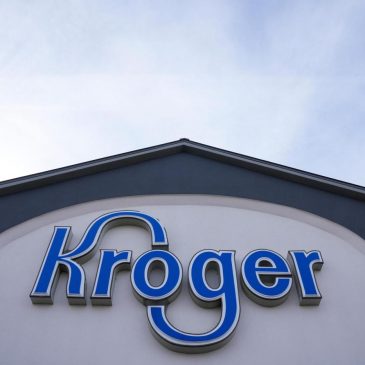 Kroger closing automated fulfillment centers as it tries to make delivery faster and cheaper