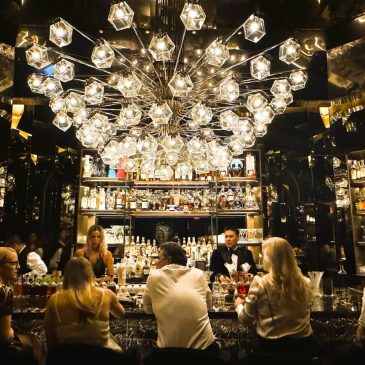 Travel: 7 tips that will have you zigging while others zag