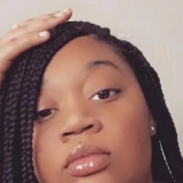 Family mourns mom of 4 young kids who was trapped after crash in St. Paul