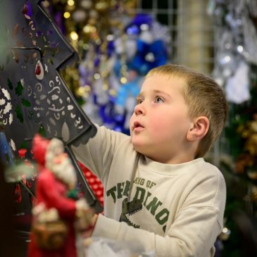 4 ideas to celebrate St. Paul secondhand shopping on Black Friday weekend