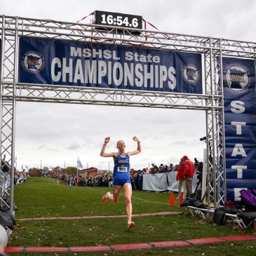 Girls state cross country: Wayzata’s Gullickson wins 3A title, Forest Lake’s VanAcker second