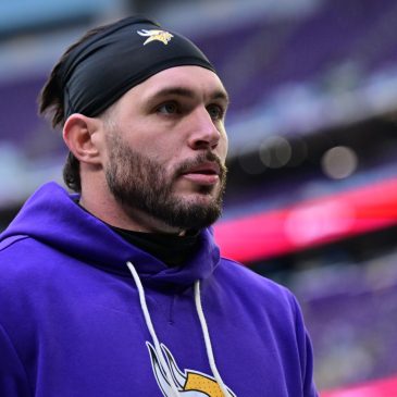 Harrison Smith gets massive ovation ahead of 200th game with the Vikings