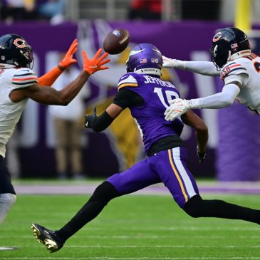 Vikings drop heartbreaker to Bears on a field goal as time expires