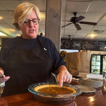 Sweet potato or pumpkin? The Thanksgiving pie debate