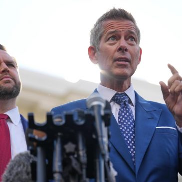 Transportation Secretary Sean Duffy warns of ‘mass chaos’ in skies if shutdown continues