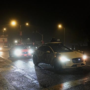 Waymos blocked roads and caused chaos during San Francisco power outage